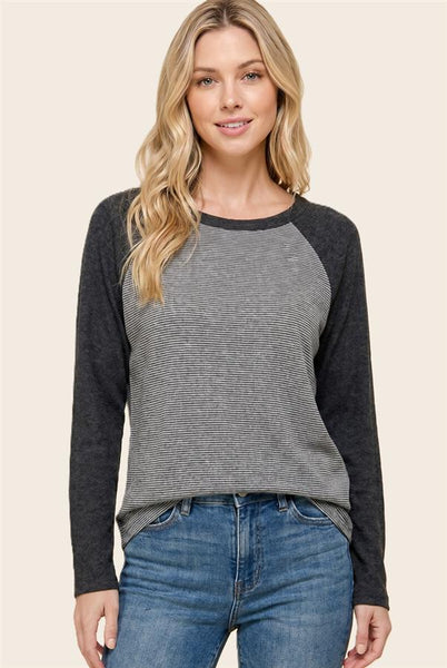 Daphne Pullover