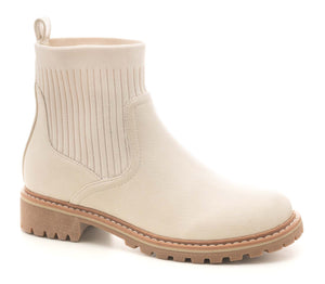 Cabin Fever Sweater Top Boots - Cream